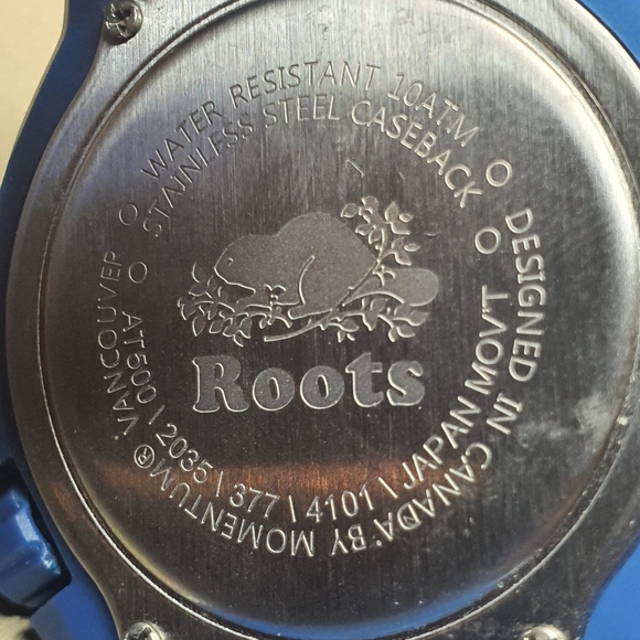 Roots Tusk Blue Diver Style Men's Watch - Picture 3 of 3